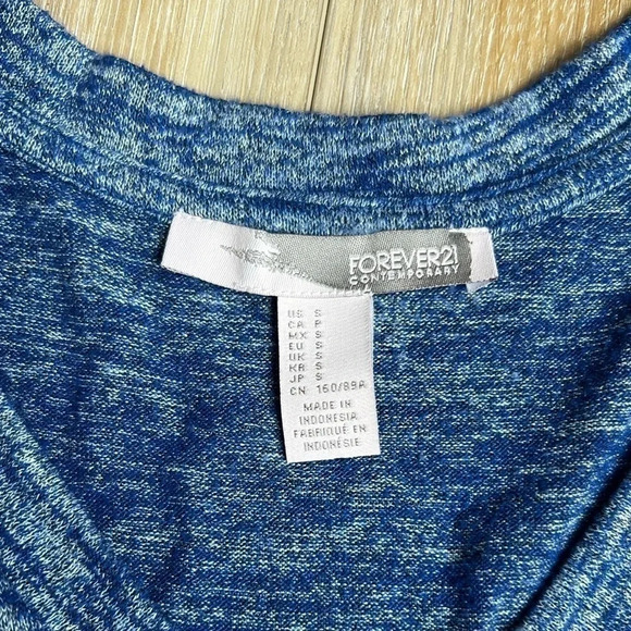 FOREVER 21 : contemporary shirt - Picture 4 of 5